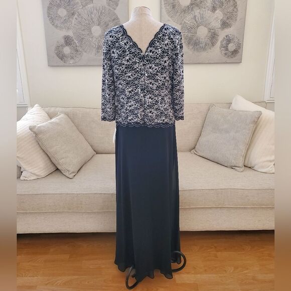 ALEX EVENINGS | Sequin Lace Bodice Chiffon Gown - [size 16, black/silver] - Picture 7 of 12